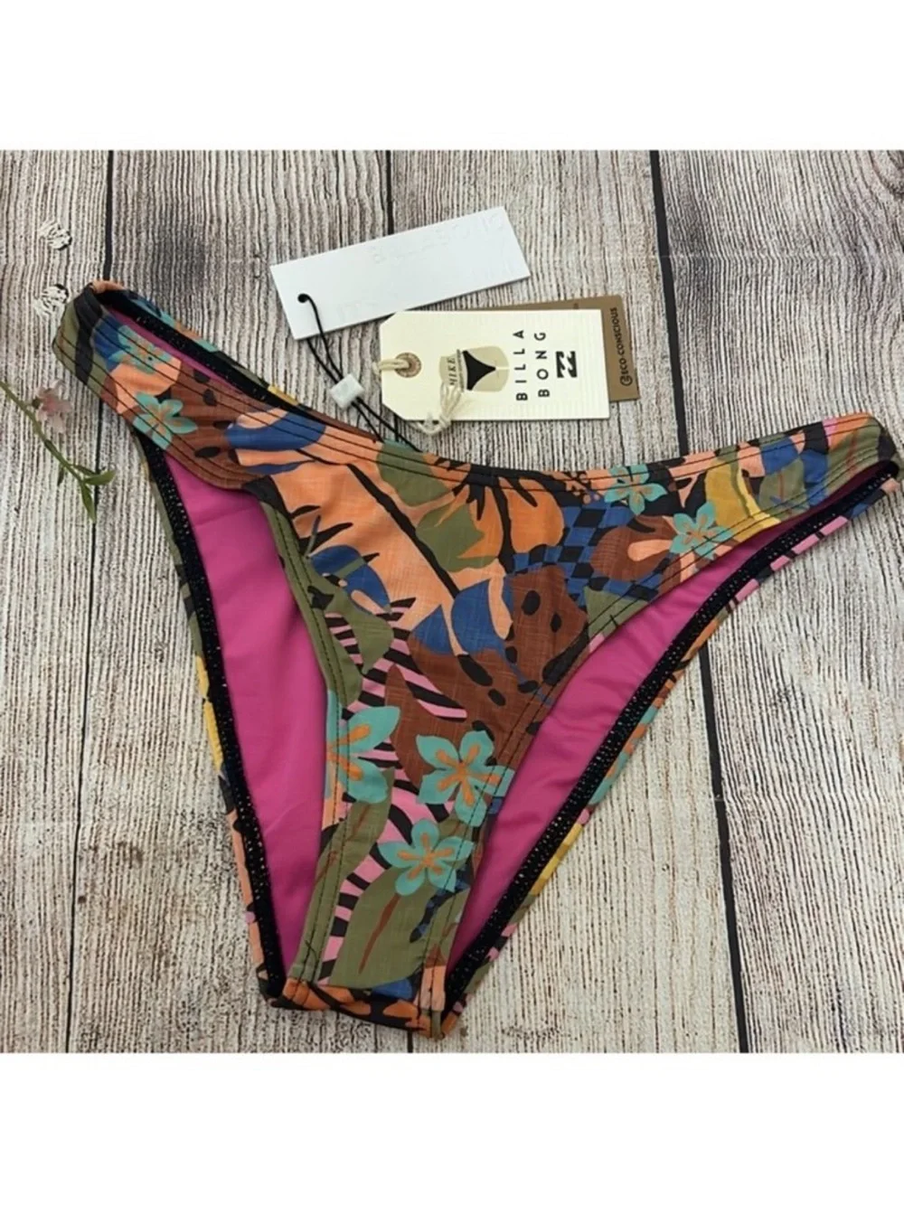 NWT Billabong Mamacita Hike Bikini Bottoms